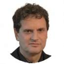 Adrián Manzotti Director de Osom Viajes